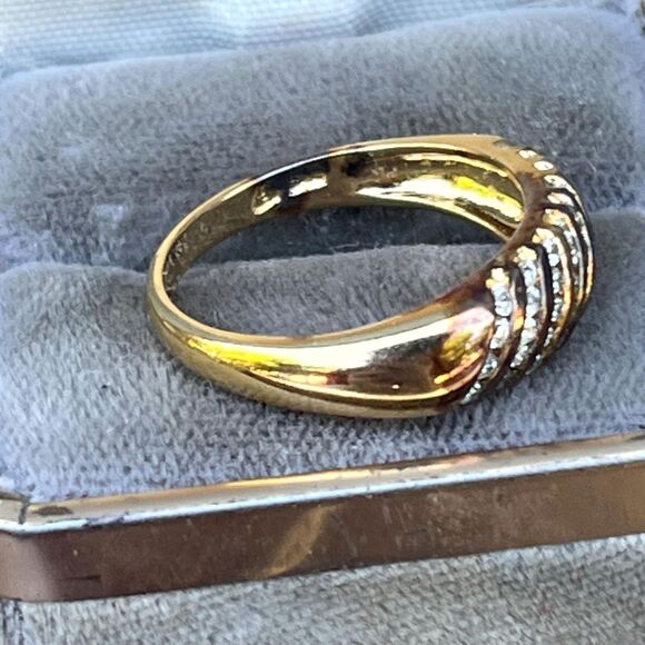 Vintage Domed Cocktail Ring in Sterling Silver with Gold plating Size 9 - Picture 4 of 10